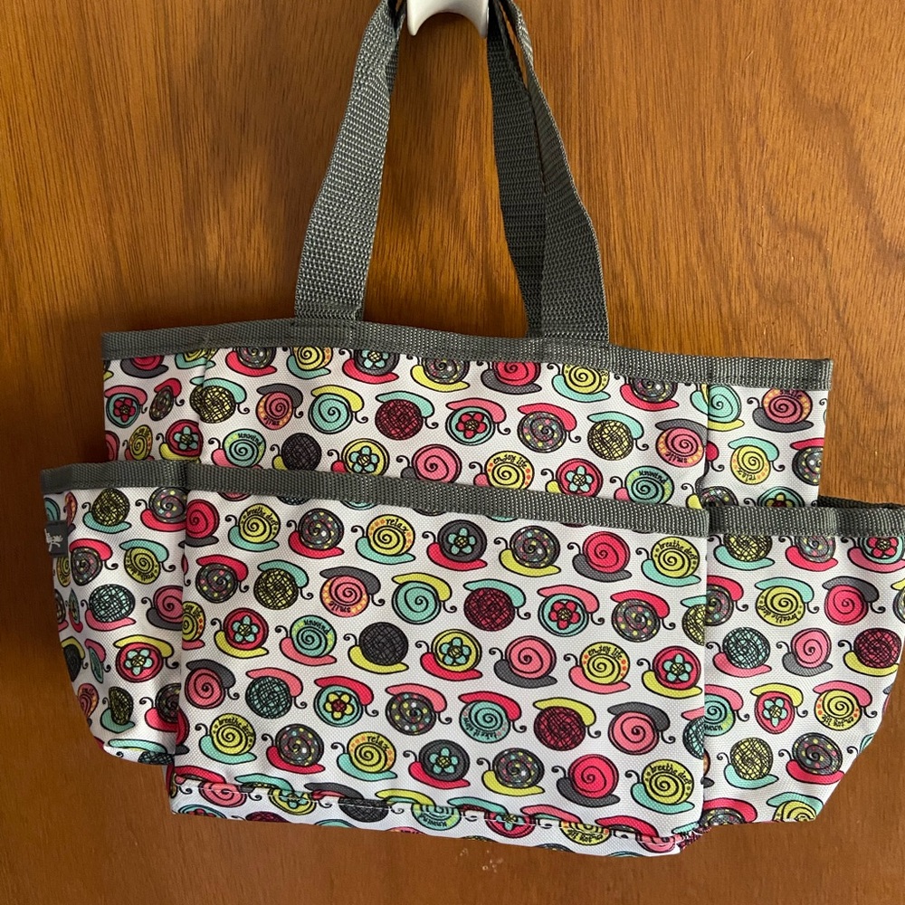 NWOT THIRTY-one small utility tote.